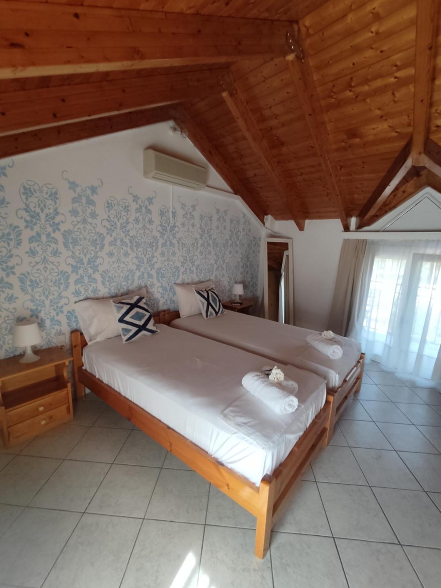 Chloe Attic Villa Agia Efimia Eksteriør billede